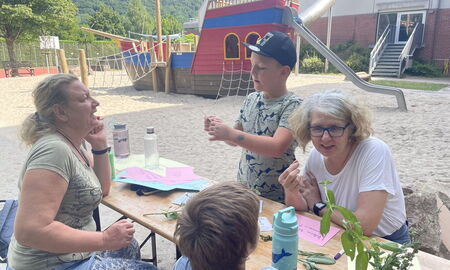 Kinder erarbeiten Pflanzenquiz